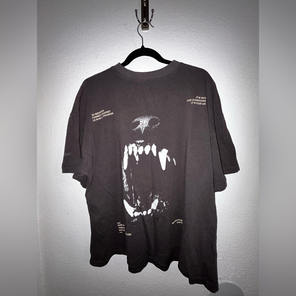 Men's Black Graphic T-Shirt
